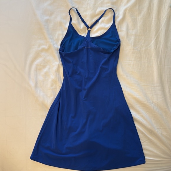 Outdoor Voice Exercise Dress - Picture 2 of 5